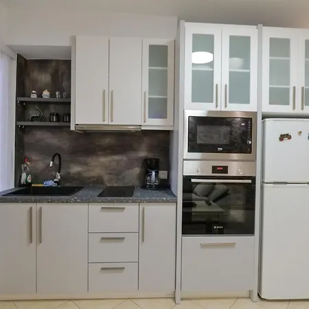 Ilyria * Sarandë