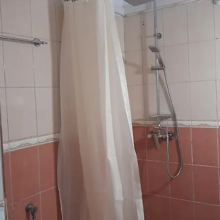 Ilyria Apartment *